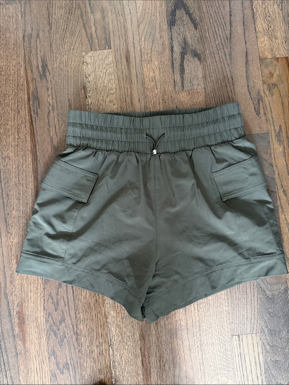 Abercrombie & Fitch Olive Green Athletic Cargo Shorts
